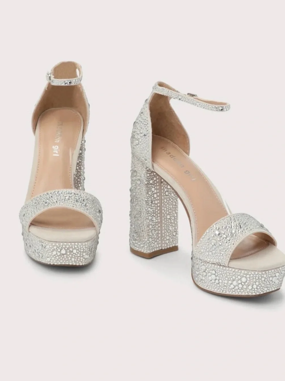 Madden Girl Omega platform